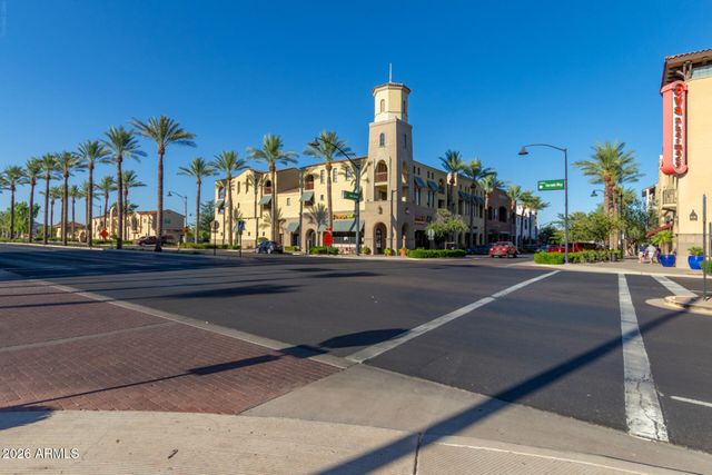 21251 W HILLCREST Boulevard, Buckeye, AZ 85396