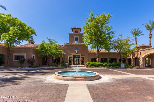 21251 W HILLCREST Boulevard, Buckeye, AZ 85396