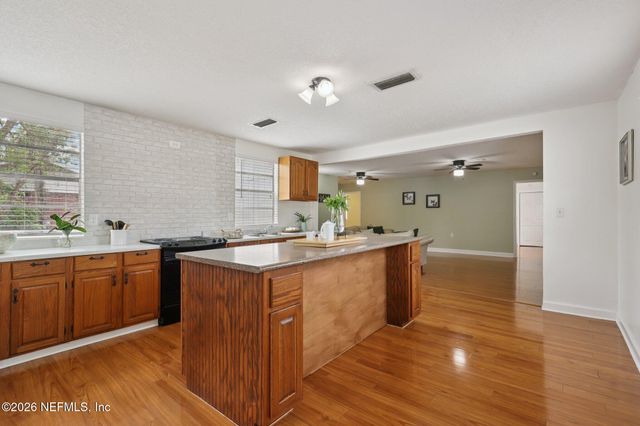 213 JACKSON Avenue N 1, Jacksonville, FL 32220