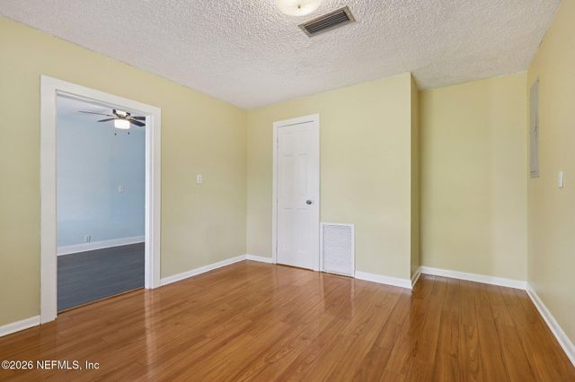 213 JACKSON Avenue N 1, Jacksonville, FL 32220