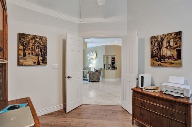 4850 NW 95TH Drive, Coral Springs, FL 33076