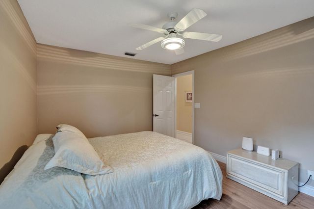 4850 NW 95TH Drive, Coral Springs, FL 33076
