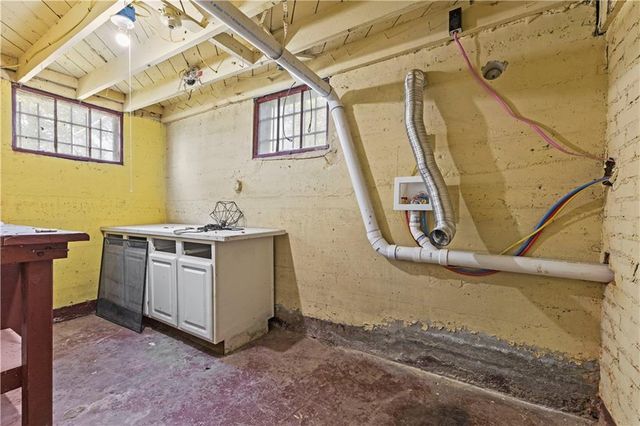 1340 Spruce Street, Leavenworth, KS 66048