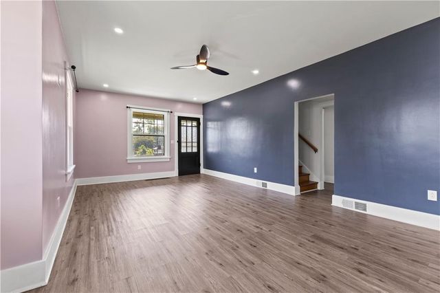 1340 Spruce Street, Leavenworth, KS 66048