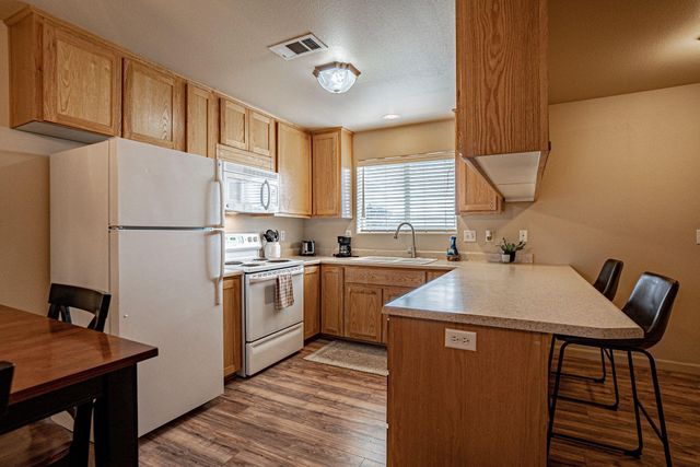 3420 Sonny Way, White City, OR 97503