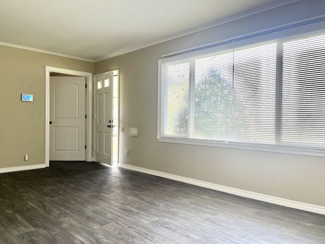 4506 S Colonial Avenue, Fort Wayne, IN 46806