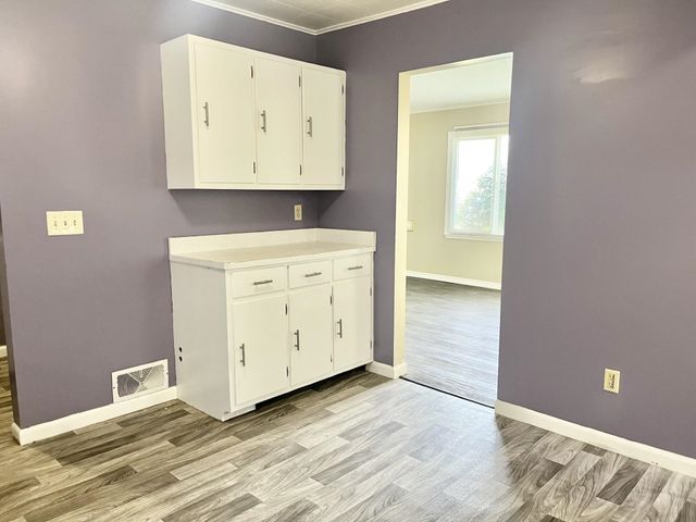 4506 S Colonial Avenue, Fort Wayne, IN 46806