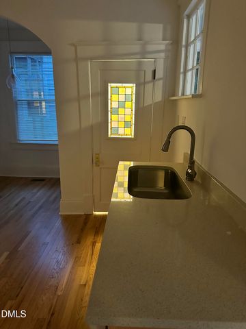 1110 Glenwood Avenue, Raleigh, NC 27605