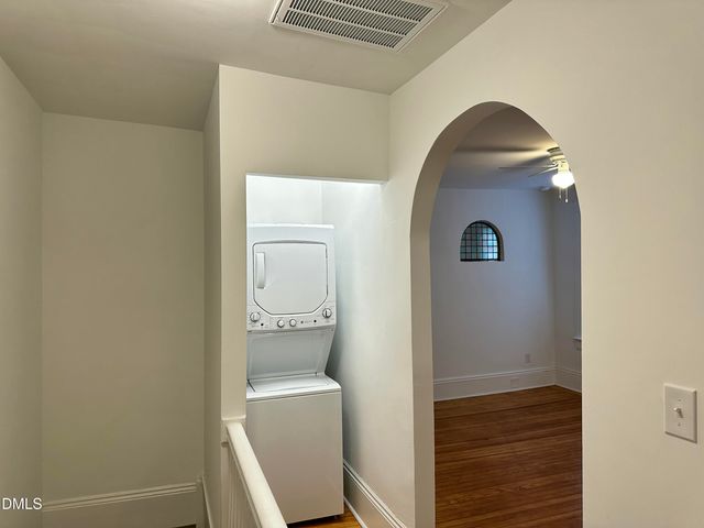 1110 Glenwood Avenue, Raleigh, NC 27605