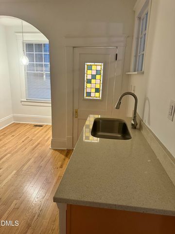 1110 Glenwood Avenue, Raleigh, NC 27605