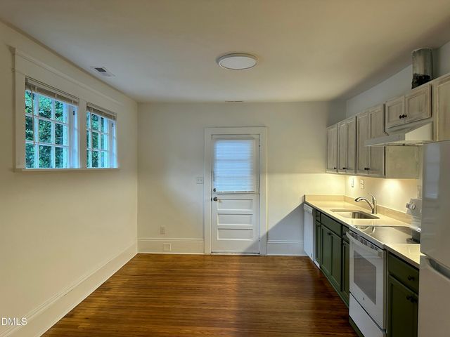1110 Glenwood Avenue, Raleigh, NC 27605