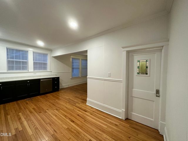 1110 Glenwood Avenue, Raleigh, NC 27605