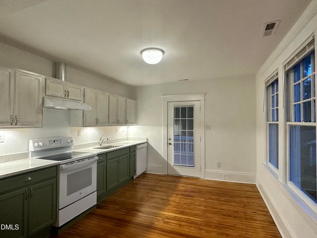 1110 Glenwood Avenue, Raleigh, NC 27605