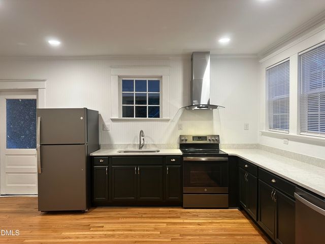 1110 Glenwood Avenue, Raleigh, NC 27605
