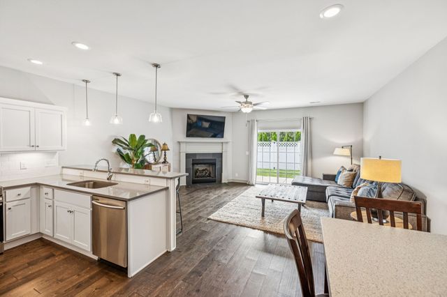 2342 N Tennessee Blvd Apt 1203, Murfreesboro, TN 37130