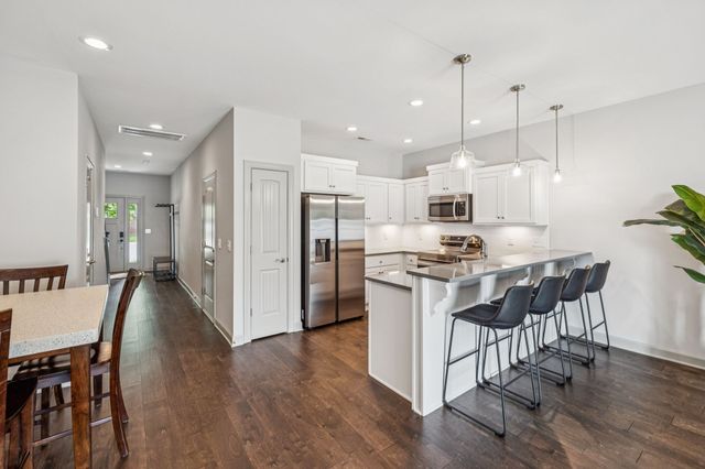 2342 N Tennessee Blvd Apt 1203, Murfreesboro, TN 37130