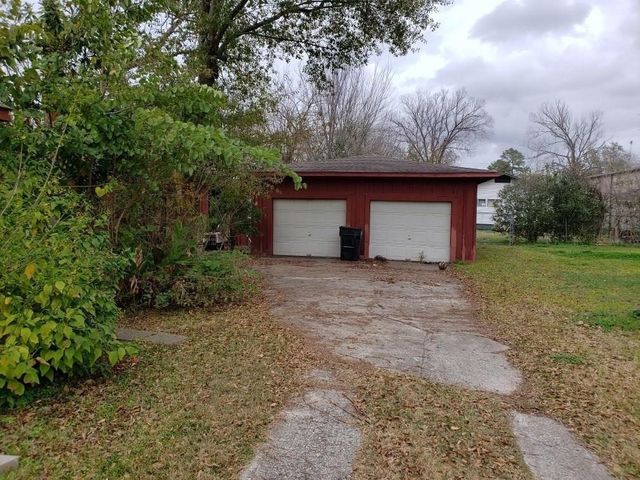 5915 Albert Drive, Houston, TX 77396