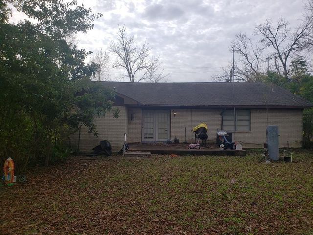 5915 Albert Drive, Houston, TX 77396