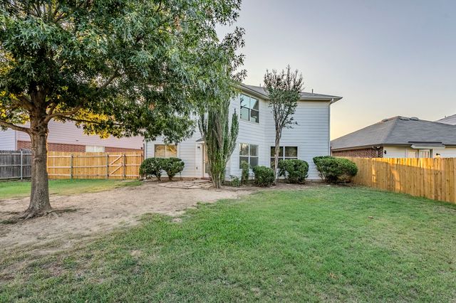 10408 Wood Leaf Court, Fort Worth, TX 76244