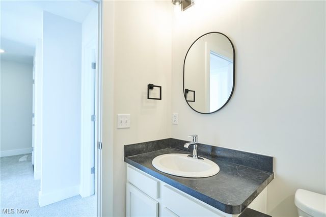 596 Mull Avenue 8, Akron, OH 44313