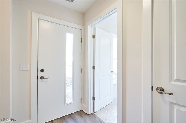 596 Mull Avenue 8, Akron, OH 44313