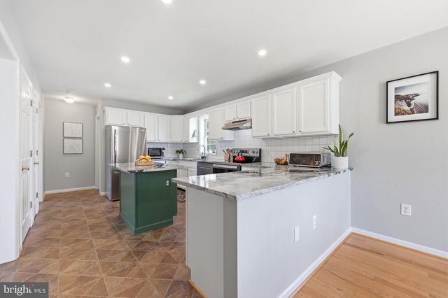 303 CATOCTIN AVE, Frederick, MD 21701