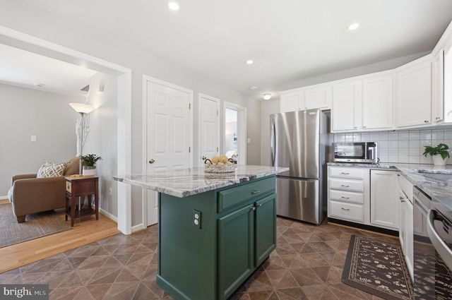 303 CATOCTIN AVE, Frederick, MD 21701