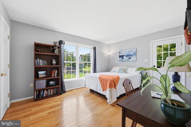 303 CATOCTIN AVE, Frederick, MD 21701