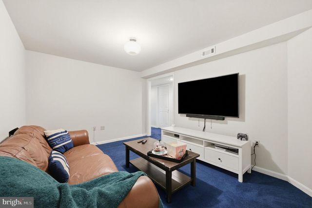 303 CATOCTIN AVE, Frederick, MD 21701