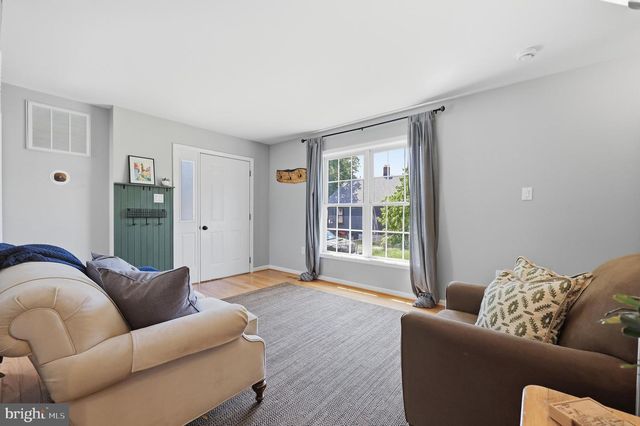 303 CATOCTIN AVE, Frederick, MD 21701