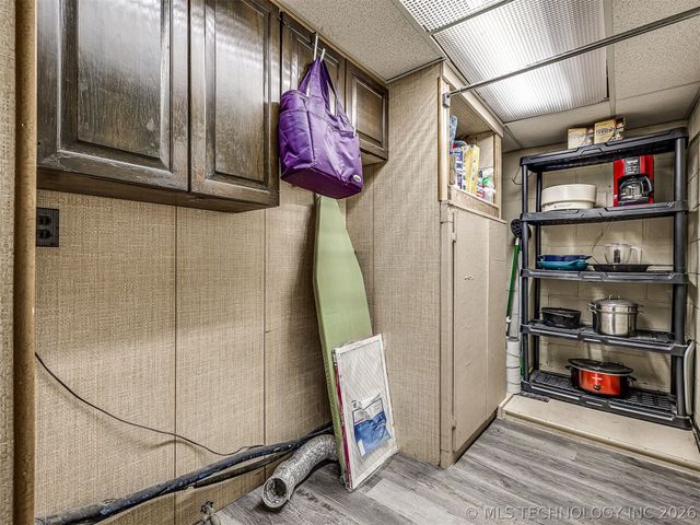 32033 E 695 Way, Wagoner, OK 74467