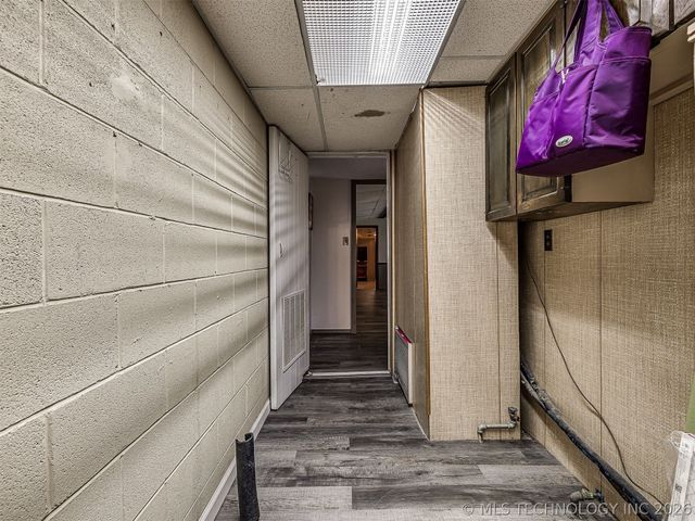 32033 E 695 Way, Wagoner, OK 74467