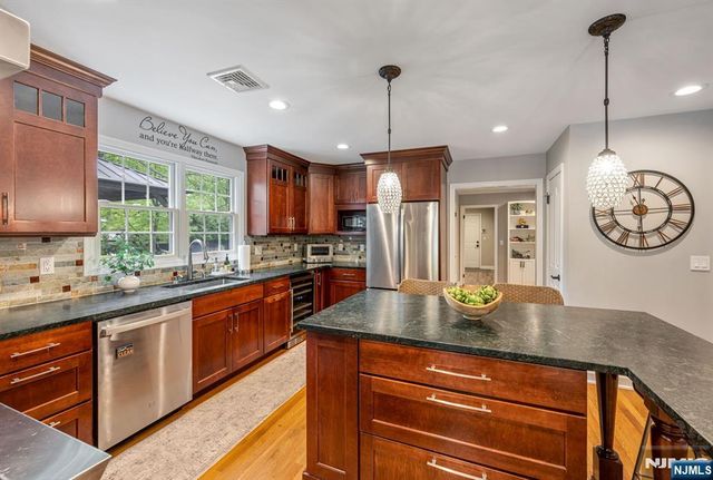 442 New York Avenue, Wyckoff, NJ 07481