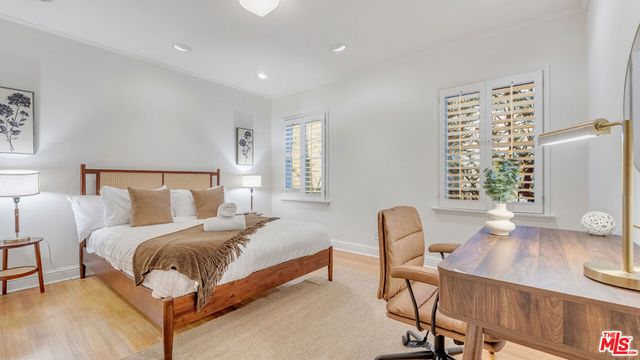 10575 Holman Avenue, Los Angeles, CA 90024