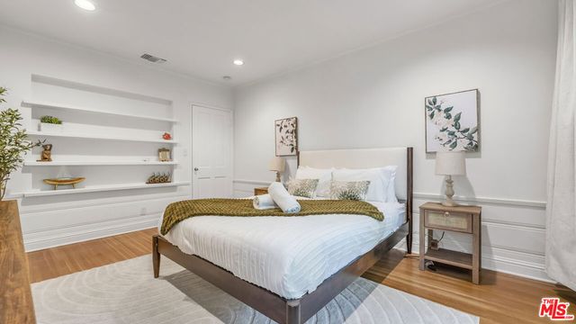 10575 Holman Avenue, Los Angeles, CA 90024