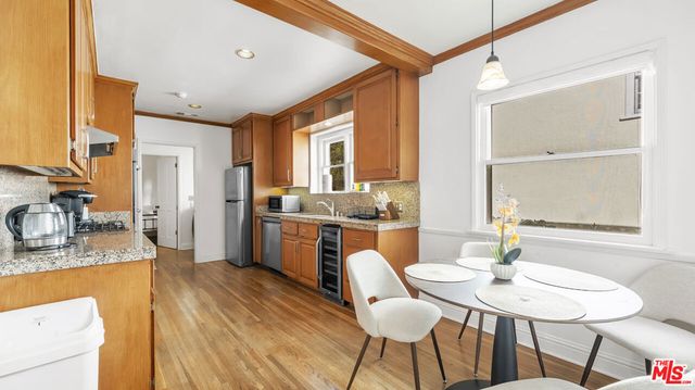 10575 Holman Avenue, Los Angeles, CA 90024