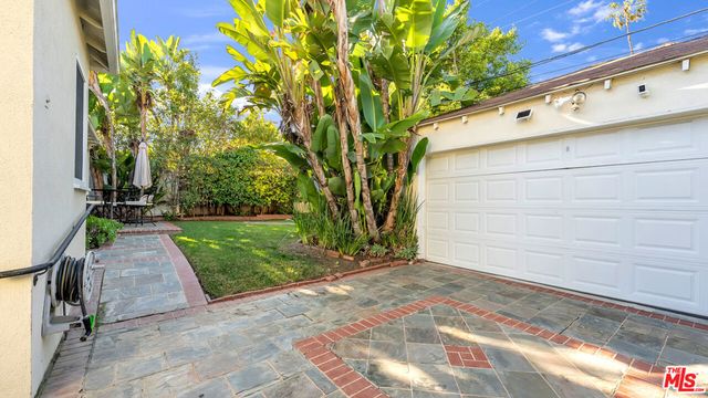 10575 Holman Avenue, Los Angeles, CA 90024