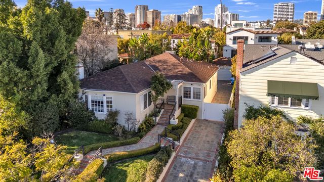 10575 Holman Avenue, Los Angeles, CA 90024