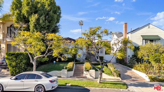 10575 Holman Avenue, Los Angeles, CA 90024