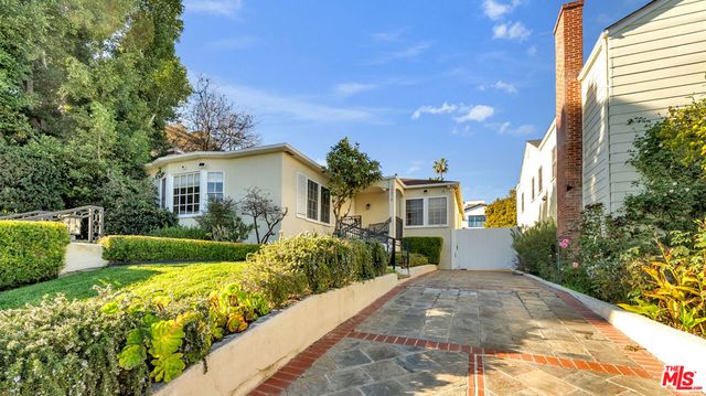 10575 Holman Avenue, Los Angeles, CA 90024