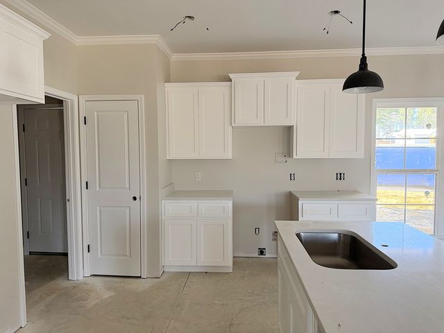 548 N John Street, New Brockton, AL 36351