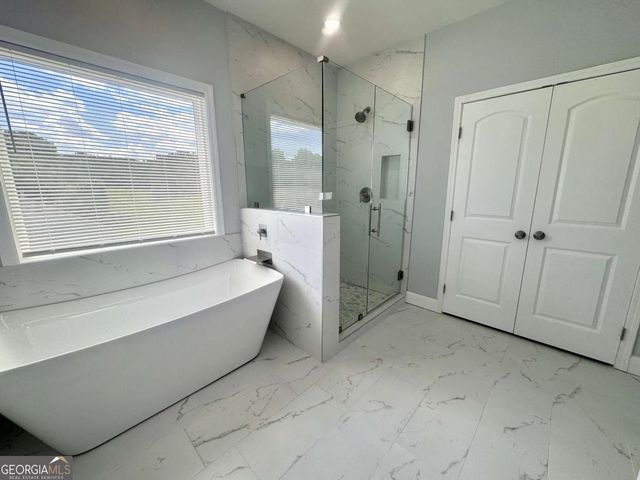 3700 Hudson Court, Rex, GA 30273