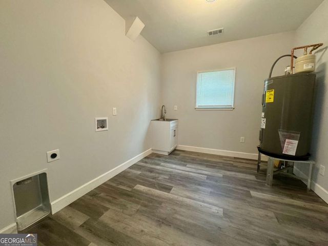 3700 Hudson Court, Rex, GA 30273