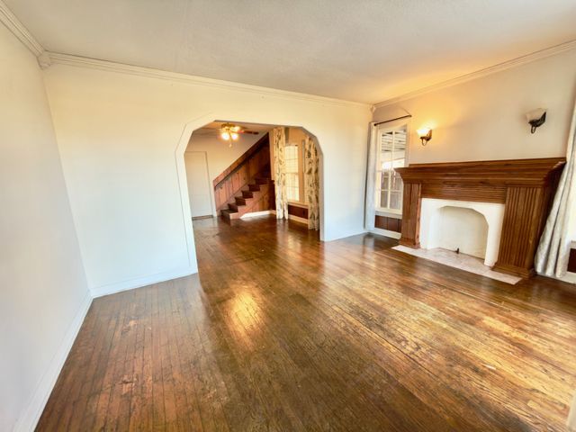 719 CRAWFORD Street, Dallas, TX 75203