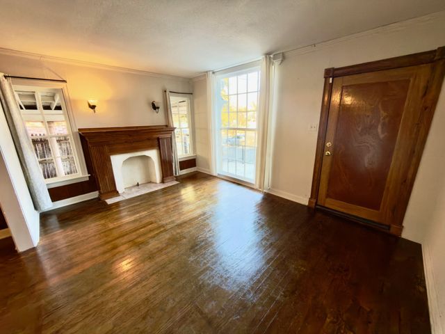 719 CRAWFORD Street, Dallas, TX 75203