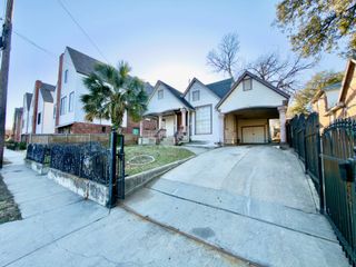 719 CRAWFORD Street, Dallas, TX 75203