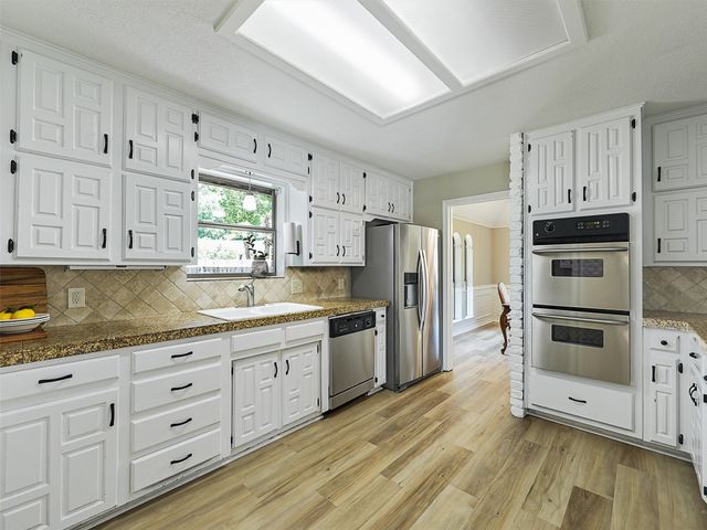 3902 Butler Court, Colleyville, TX 76034