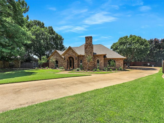3902 Butler Court, Colleyville, TX 76034