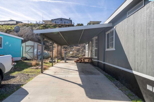 93 Ridgecliff Drive, Richland, WA 99352