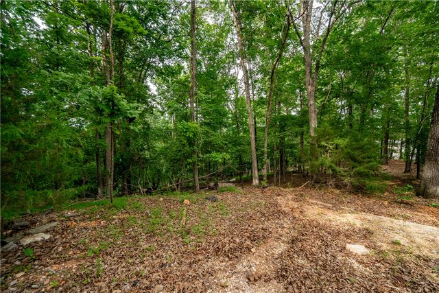 Windjammer Court, Rogers, AR 72756